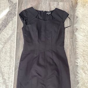 Tahari dress never worn no tag